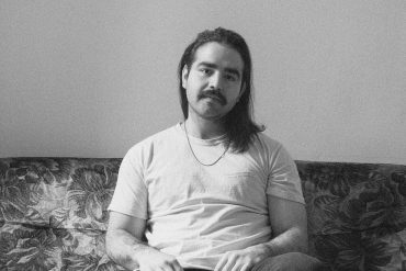 Juarés' hypnotic and mesmerizing sonic fabric, guest mix