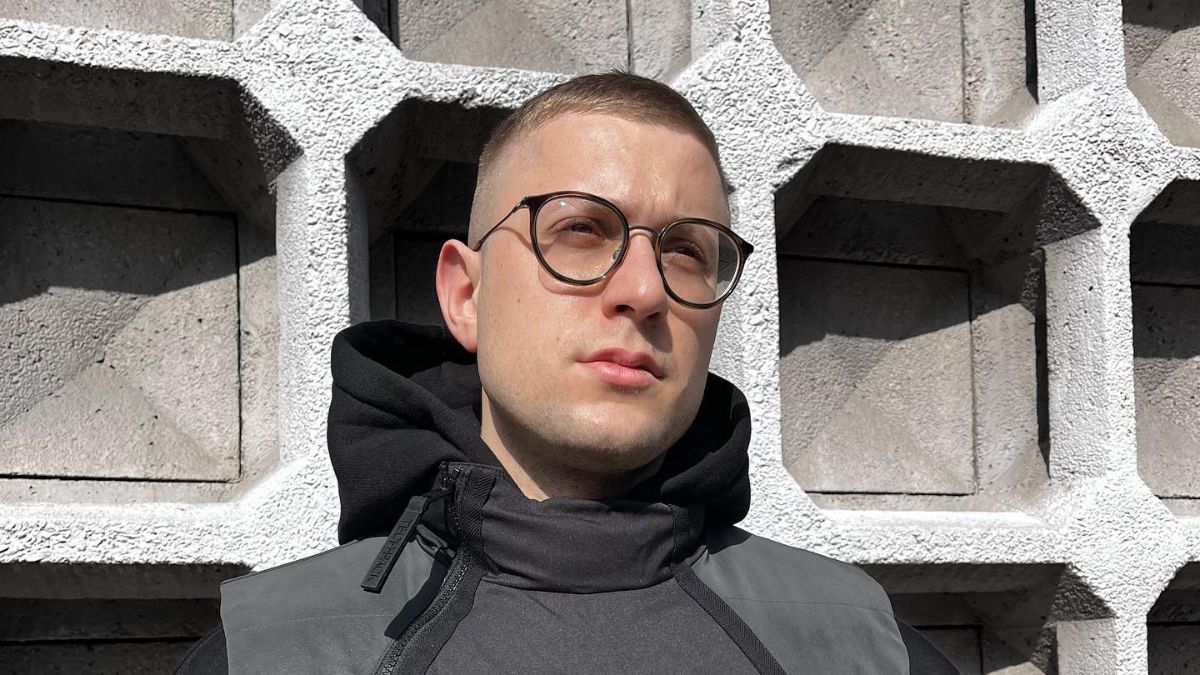 Alignment brings his high octane techno sounds on the KNTXT sub