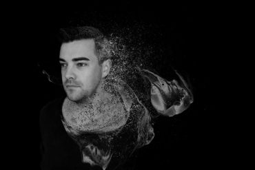 Australian artist, Frost