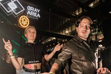 Emanuel Satie & Yulia Niko