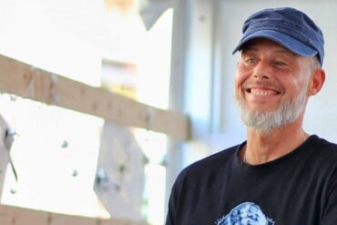 Dj & Producer Andy De Gage'