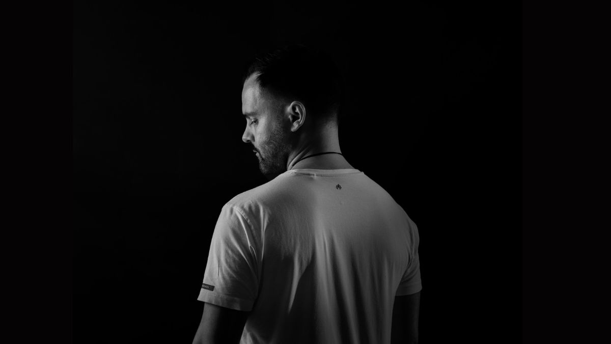 Interview with Belgian talented DJ & producer, Adjust (BE).